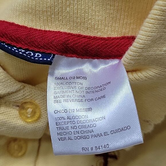 IZOD YELLOW 100% COTTON POLO STYLE ROMPER, SIZE 12 MONTHS - Picture 4 of 5